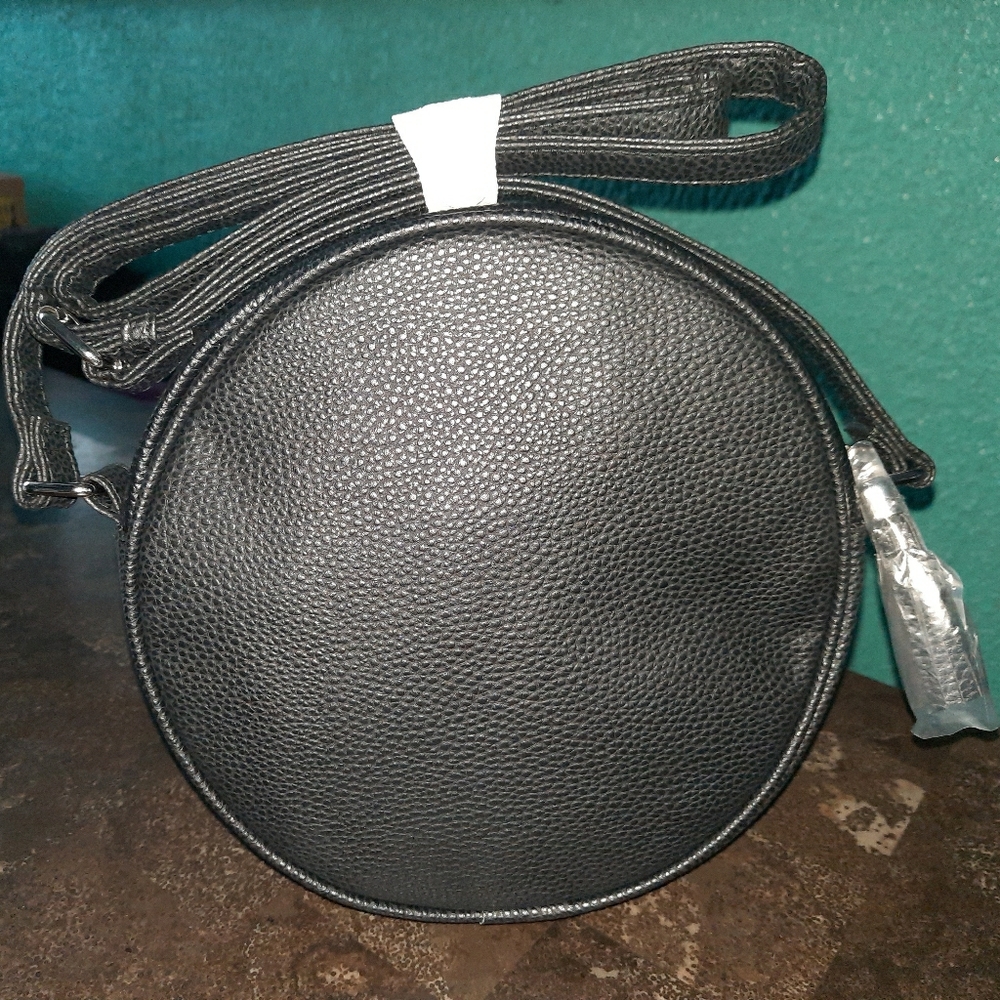 New 👜  ALERT!! BRAND NEW CANTEEN CROSSBODY